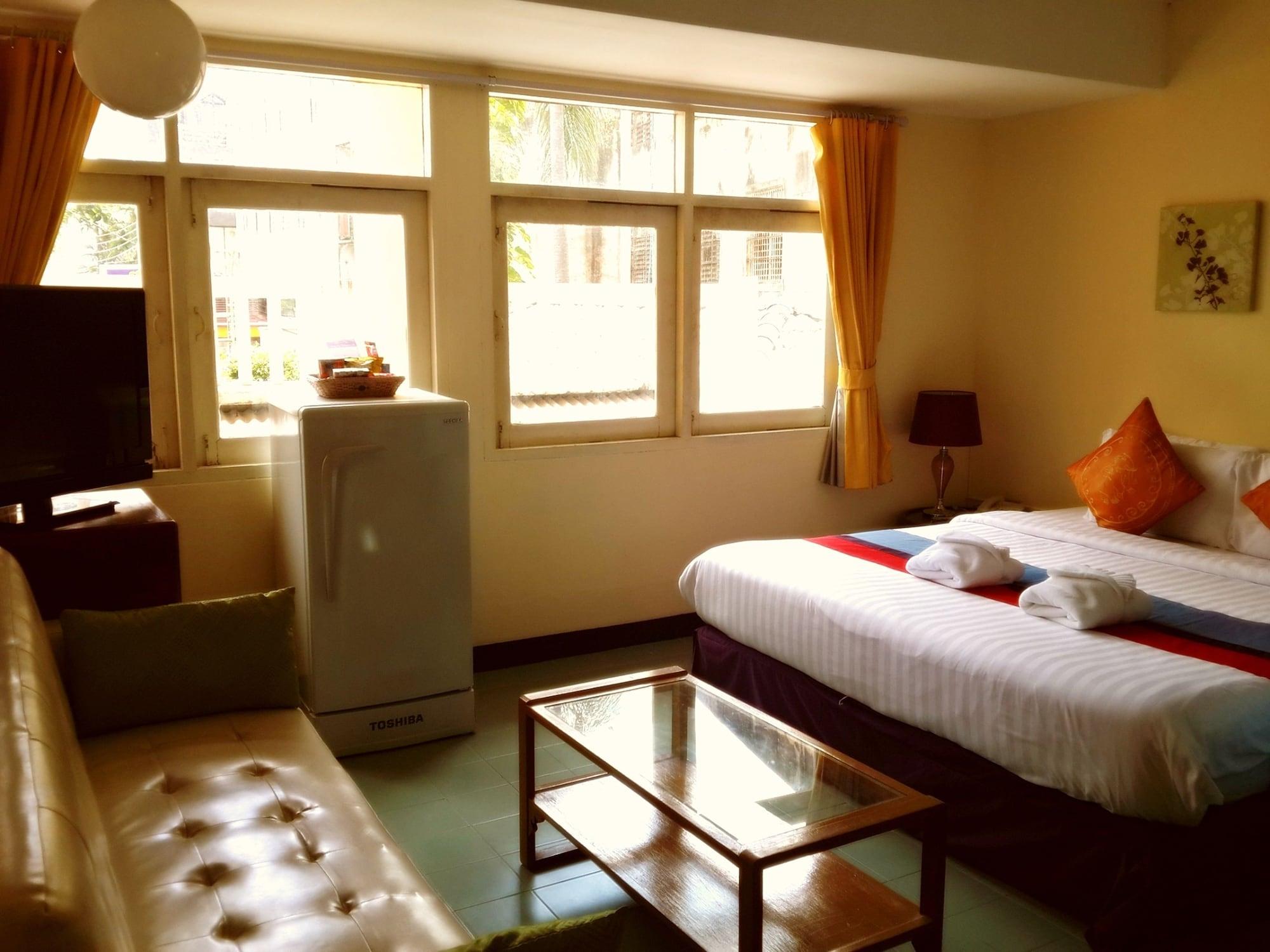 Sawasdee Sukhumvit Inn Bangkok Zewnętrze zdjęcie