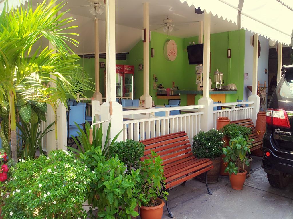 Sawasdee Sukhumvit Inn Bangkok Zewnętrze zdjęcie